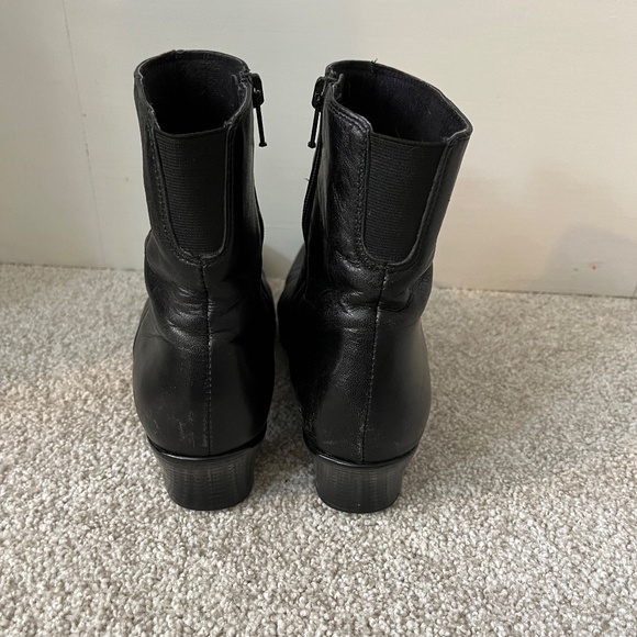 MUNRO Black Leather Ankle Heeled Boot Size 6.5 - Picture 3 of 13